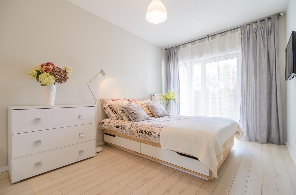 Na Grobli 16A Apartment Wroclaw Bagian luar foto