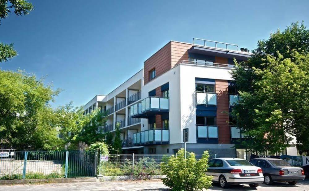 Na Grobli 16A Apartment Wroclaw Bagian luar foto